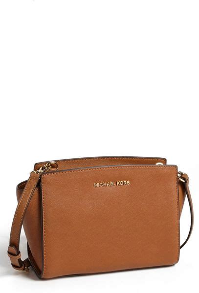 michael kors selma mit nieten|Selma Medium Saffiano Leather Crossbody .